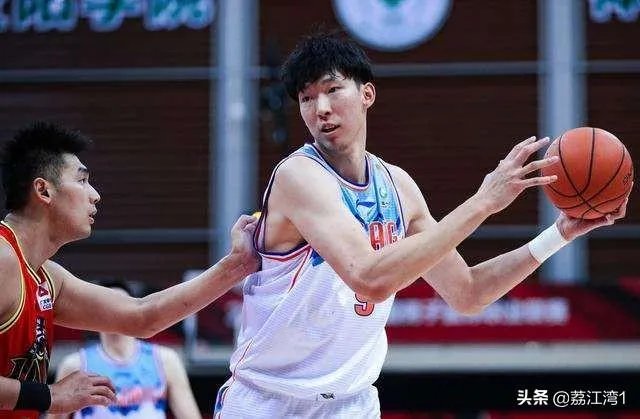 周琦为什么被NBA退回？