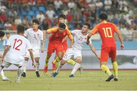 2002世界杯中国队小组赛战绩