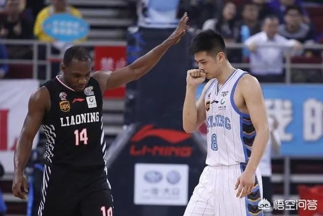 韩德君手掌骨折，出战成疑，辽宁队能不能拿下北京队？