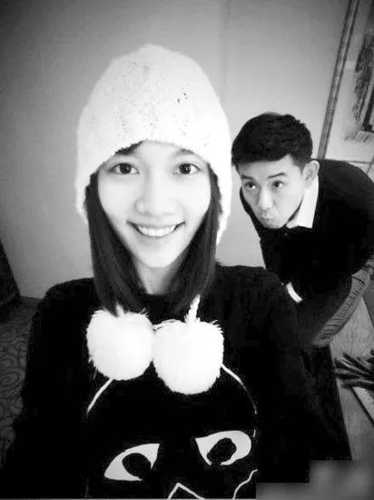 男左女右孙骁骁苏醒真心话大冒险  曾公布非刘德华不嫁