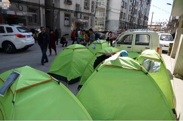 6年楼房变危楼导致居民不敢入住？