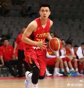 辽宁男篮的赵继伟数据并不好，为什么有很多人更看好他？