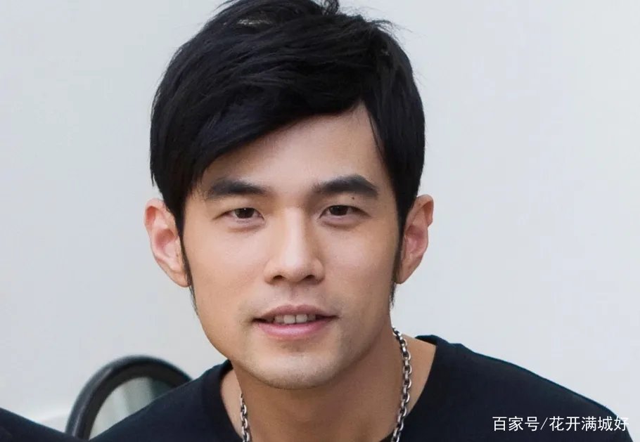 周杰伦身陷抄袭门，前段主歌完全抄袭黄征，最后他是如何平息的？