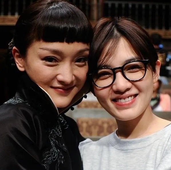 康熙来了周迅范晓萱 天后同台火花不断