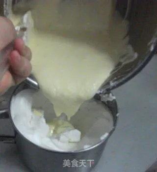 戚风蛋糕（用料简单，超级膨松）