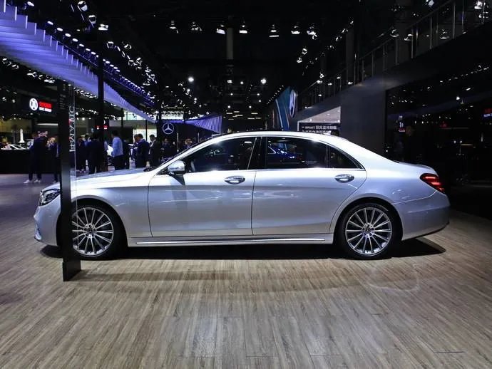 起亚k5全景天窗多少钱(起亚k3有没有天窗)