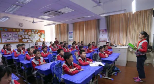 普陀区教育学院附属学校