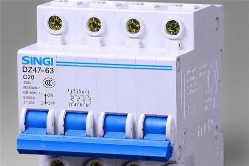 如何选择空气开关