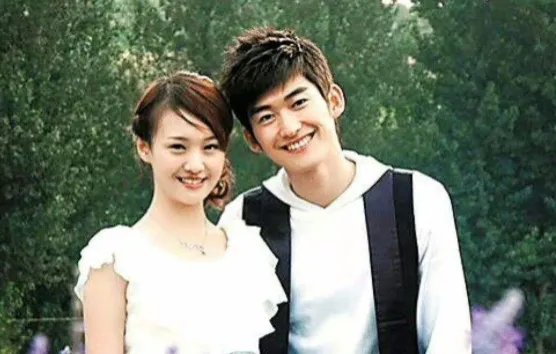 郑爽和张翰两人现在是怎样的关系？