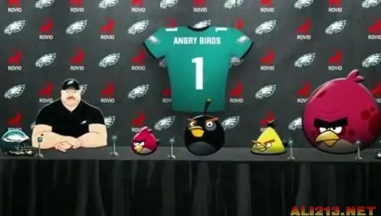 与橄榄球队合作《愤怒的小鸟》要拍动画片啦