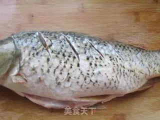 皮馕烧鲤鱼