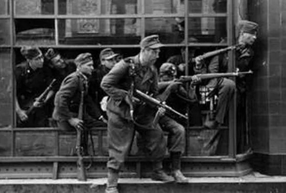 一个要轰炸苏联的疯狂计划如何差一点输掉二战