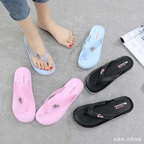 天气炎热的夏季除了运动鞋,还可以穿什么鞋?