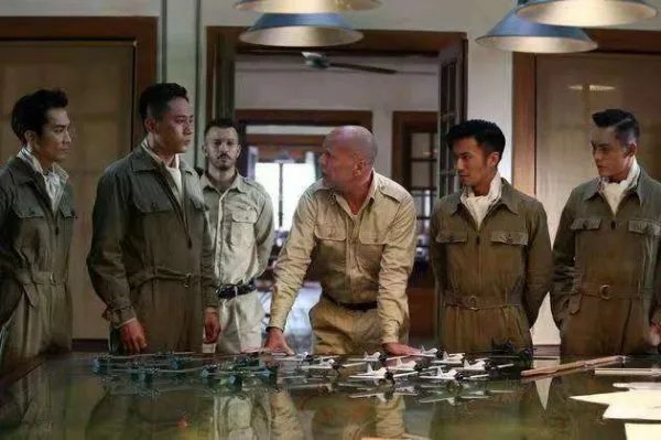 《大轰炸》电影骗局是怎么回事？