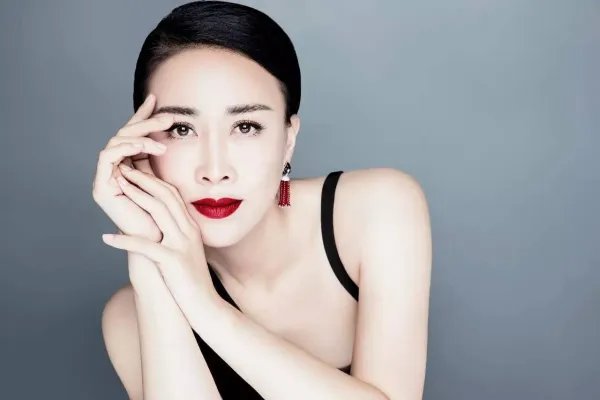 为什么那英要退出好声音的录制？