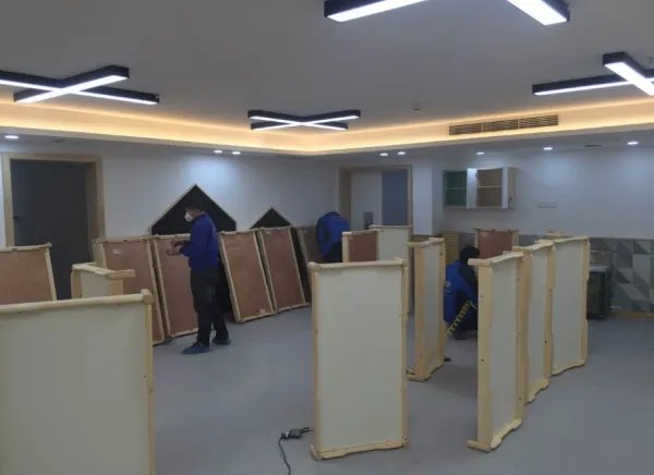 学校教室新装修，教室甲醛超标，请问应该给