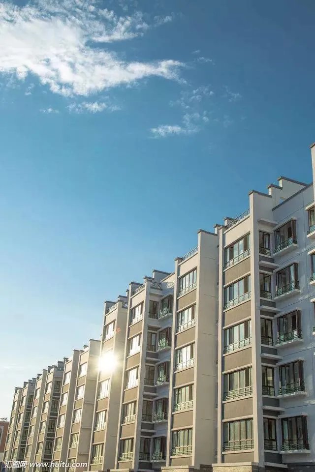 2018年三四线城市房价又涨，是不是要出手买房？