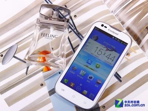 四核极速强劲 千元内电信酷派5890图赏