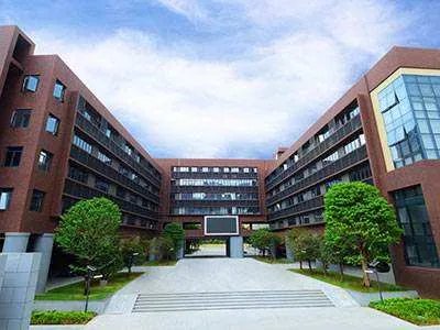 300分专科学校