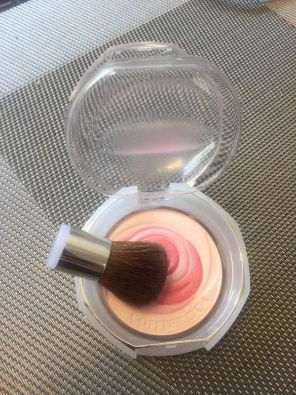 腮红哪个牌子好？