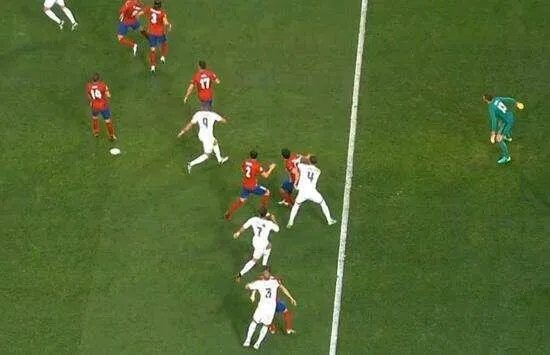 当下足球比赛误判的情况频繁发生，为什么会这样，有什么好的方法能够改善吗？