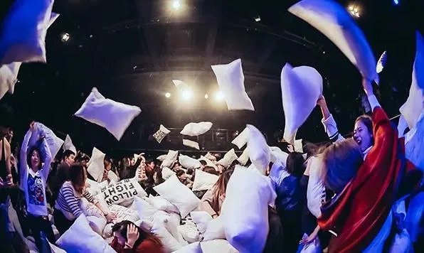 上海在圣诞节一般会举办哪些大型活动？