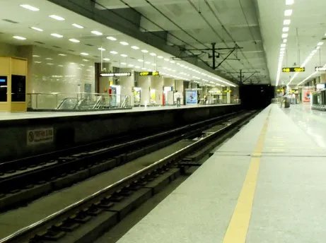 深圳一地铁站命名华为，这么命名的原因是什么？