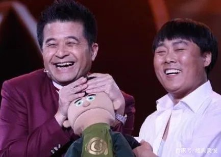 为走红不惜身份作假，冒充草根多年，韩红一怒之下将其轰下台，是谁？