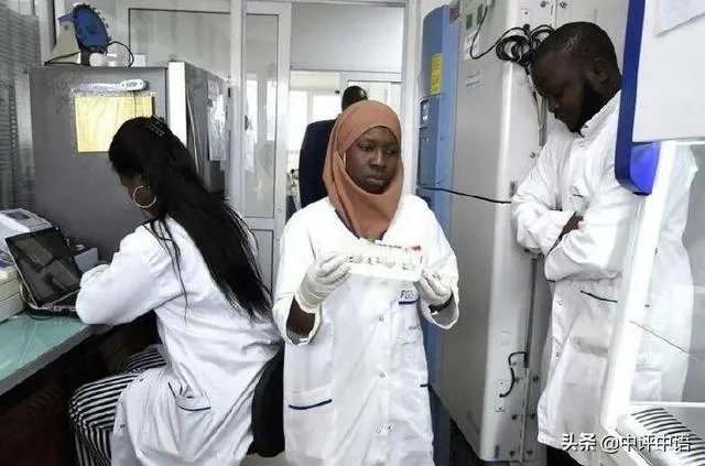 非洲新冠确诊和死亡病例出现较大增长，非洲要爆发了吗？如果爆发对世界抗疫有何影响？