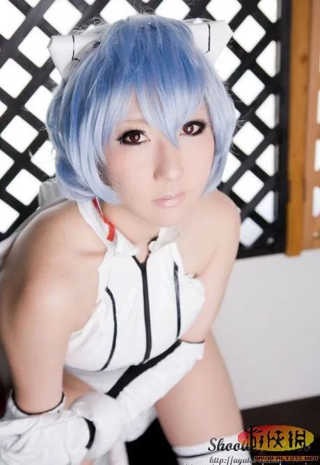 EVA爆乳凌波丽 性感女神让你惊心动魄