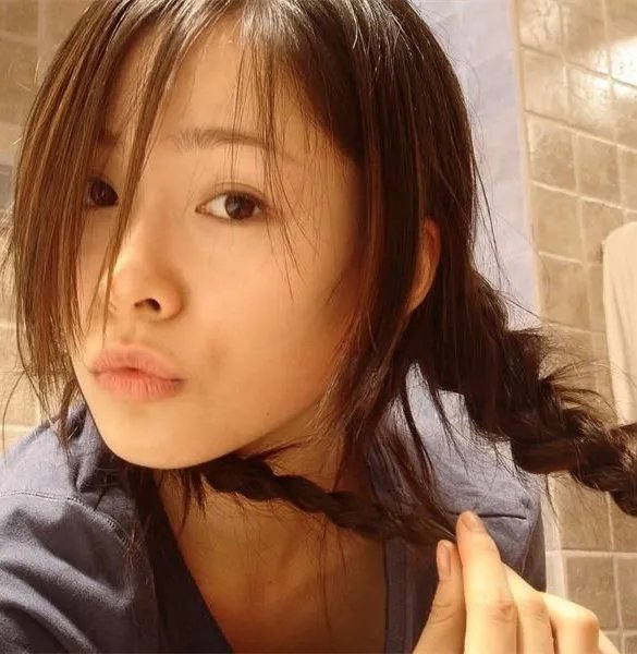 江一燕整容前后霍思燕被撞脸 网友傻傻分不清楚