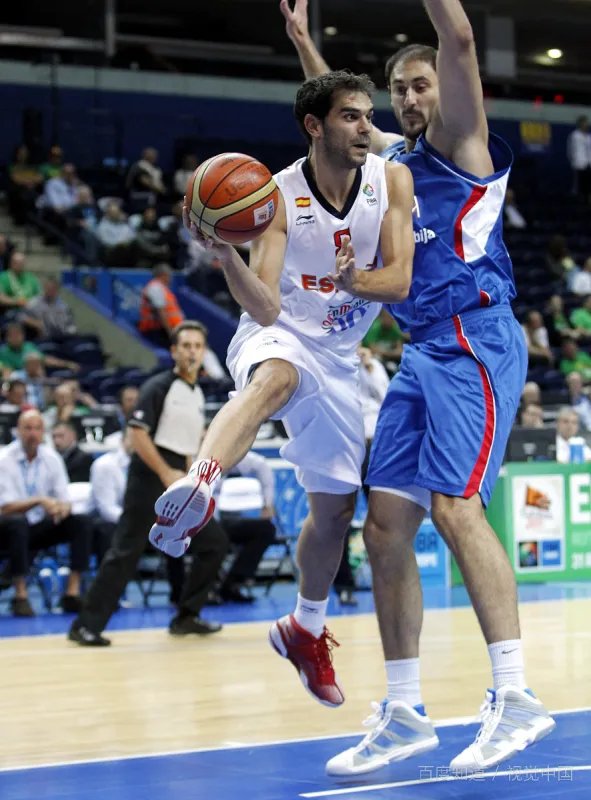 2019篮球世界杯西班牙vs塞尔维亚西班牙采用的战术？