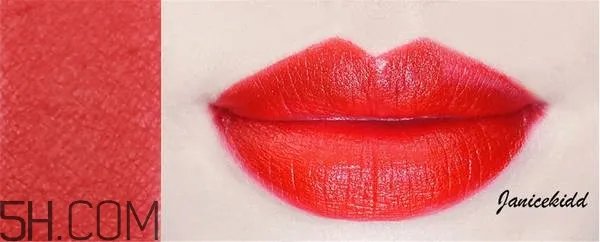 美宝莲蓝管调色口红使用方法 美宝莲蓝管调色唇膏色号试色