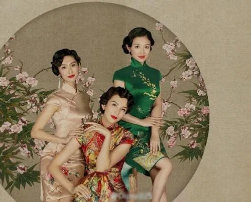 大衣哥儿媳旗袍写真曝光，与结婚照比起来究竟哪一个更美？