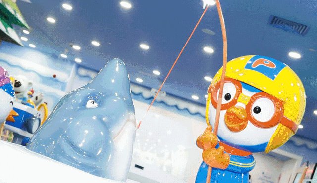 青舍见闻 | 把熊孩子扔给啵乐乐 辣妈轻松逛居然