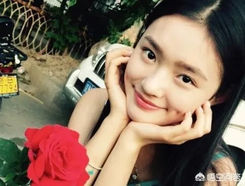 林允是变成了美妆博主吗？