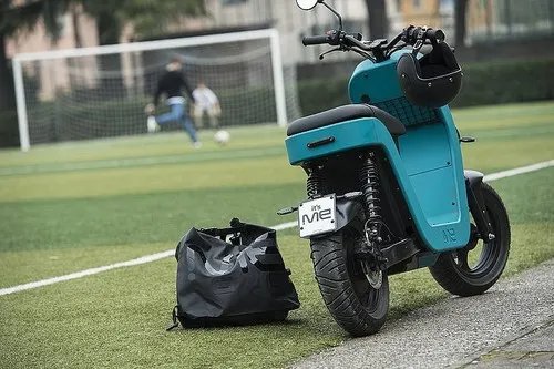 浪漫优雅：感受下来自意大利的ME scooter电动车