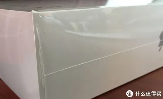 #原创新人#香港入手new MacBook Pro touch版本 + iPhone 7 plus