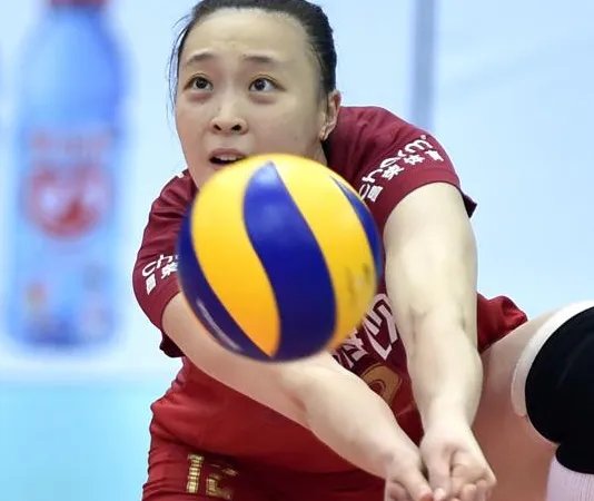 中国女排惠若琪漂亮吗？她努力的样子有多美?