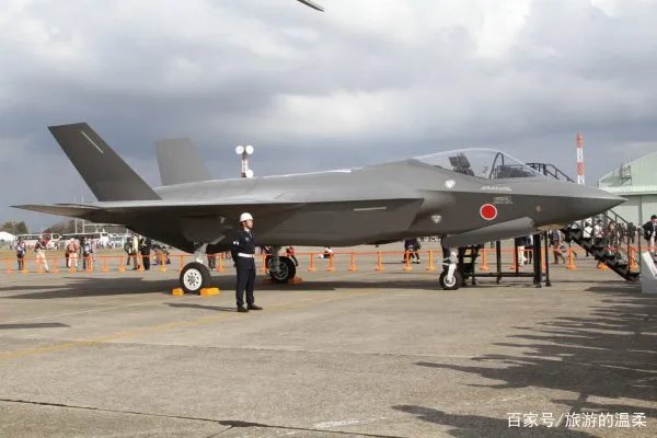 安倍晋三突然辞去首相职务，为啥好多人都在夸赞他？