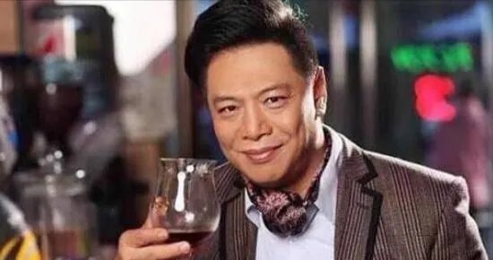 如花扮演者李健仁中风,蒸桑拿也存在安全风险?