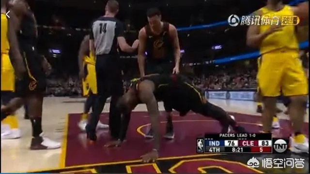 G2末节詹姆斯上篮被萨博尼斯放倒,恶意犯规,怎么看?