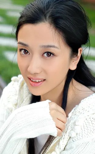 后厨素素扮演者章婷婷，章婷婷个人资料，章婷婷星座