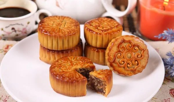 稻香村的月饼好还是五芳斋的好?相对于南方来讲。