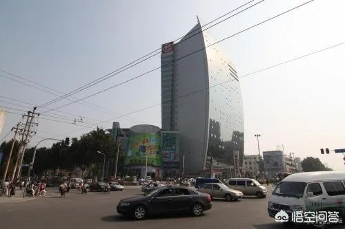 开一家二手电脑店怎么样？