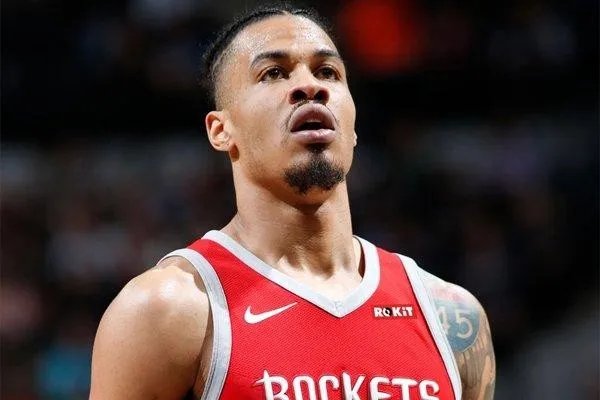 杰拉德格林弹跳