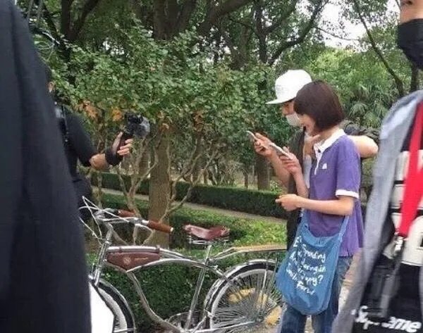 娱乐圈中有哪些好闺蜜，好兄弟？