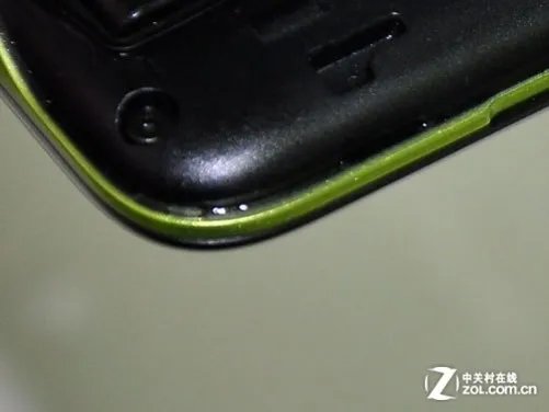 IP67三防+双核 联想乐Phone A660评测