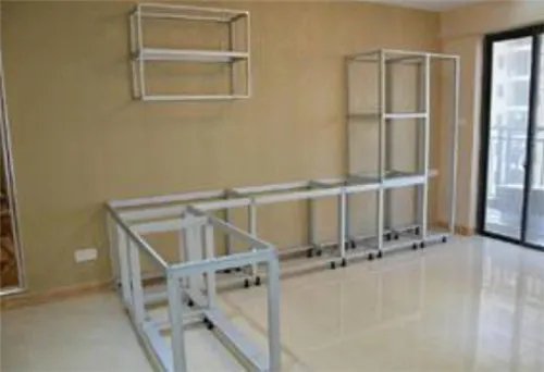 铝合金框架怎样拼接