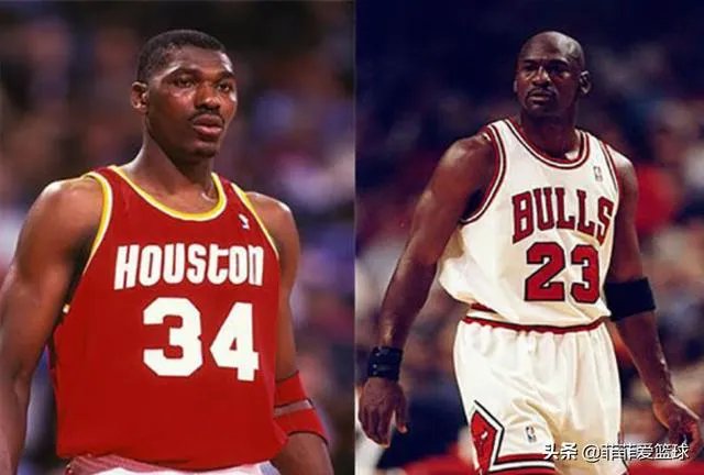 乔丹在打不过活塞时，选择和同届的奥拉朱旺抱团，可以几个冠军？